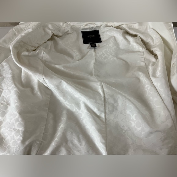 Coach Ivory Hidden Button Front Cotton/Poly Blend Jacket Size Large - Picture 9 of 16